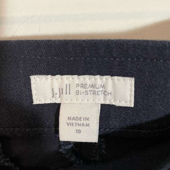 J. Jill Pants Navy Blue Premium Bi-Stretch Slimming Ankle Length Pants Size 10 - Picture 2 of 9
